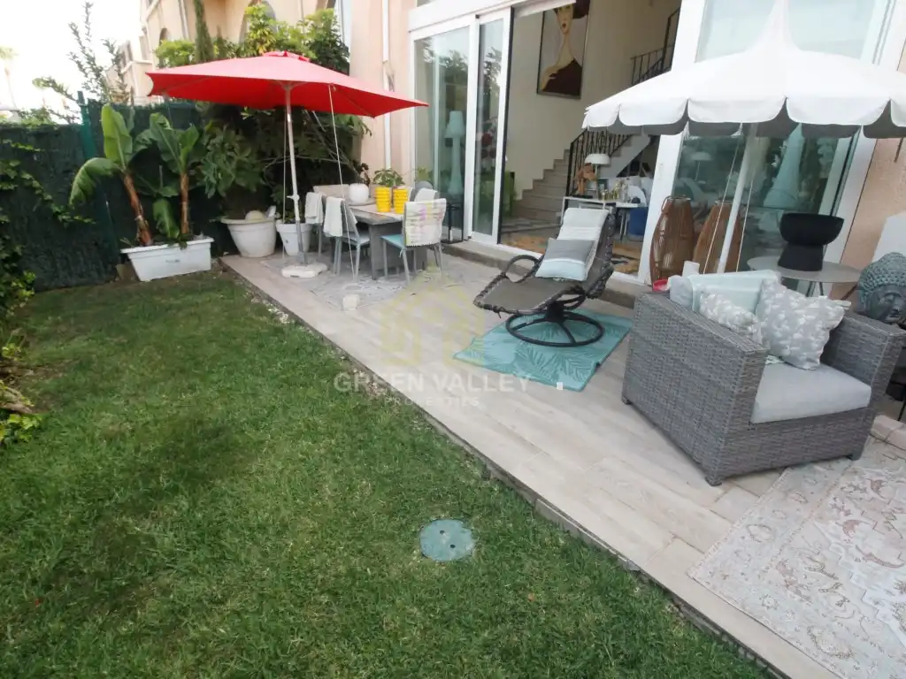 Terrassa de Casa adosada en venda en La Alcaidesa amb Aire condicionat, Calefacció i Jardí privat