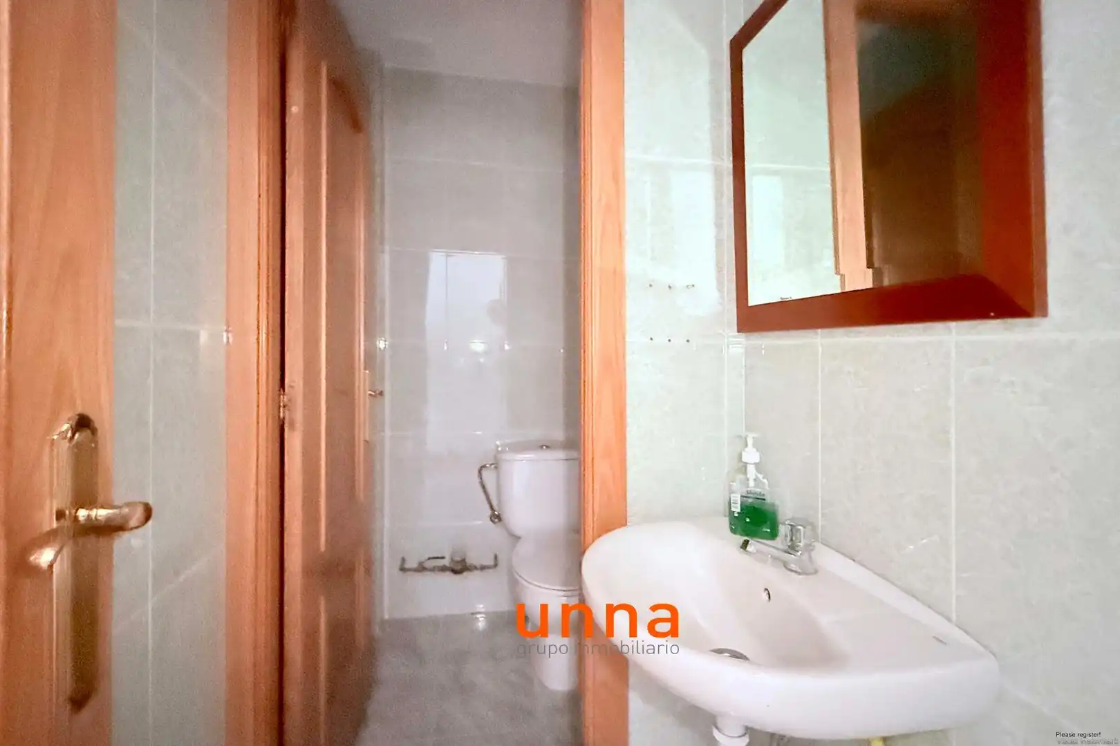 Badezimmer von Geschaftsraum zur Miete in Móstoles