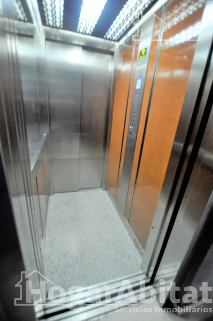 Attic for sale in Alcàsser  with Air Conditioner, Parquet flooring and Terrace