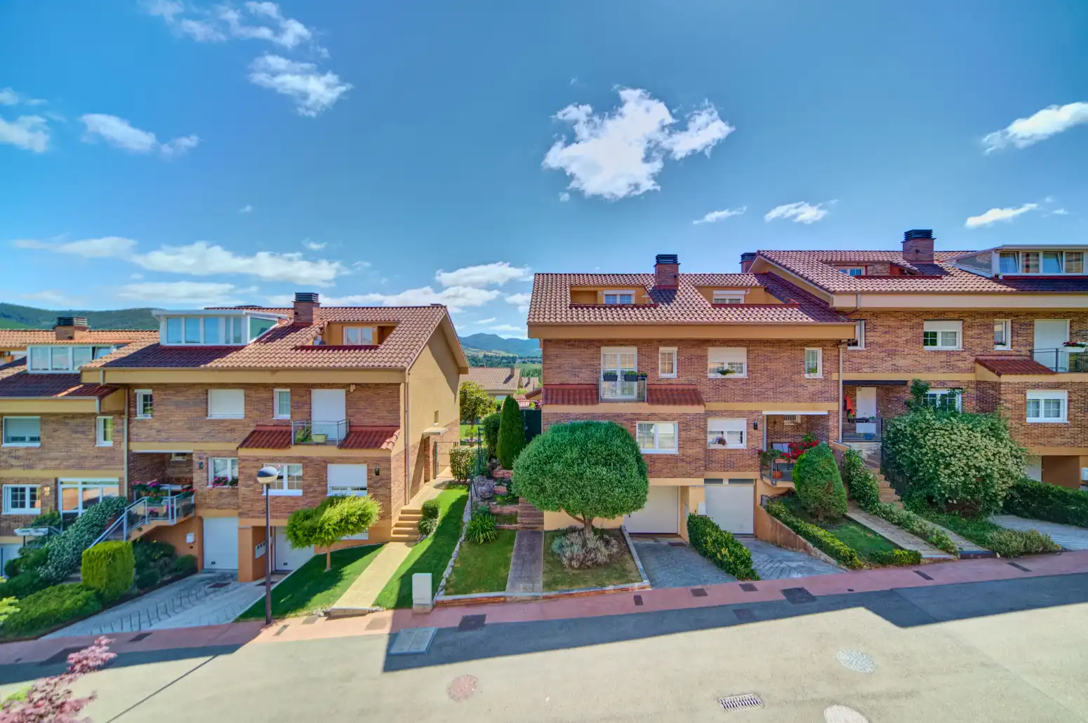 Vista exterior de Casa o xalet en venda en Valle de Egüés / Eguesibar amb Calefacció, Parquet i Terrassa