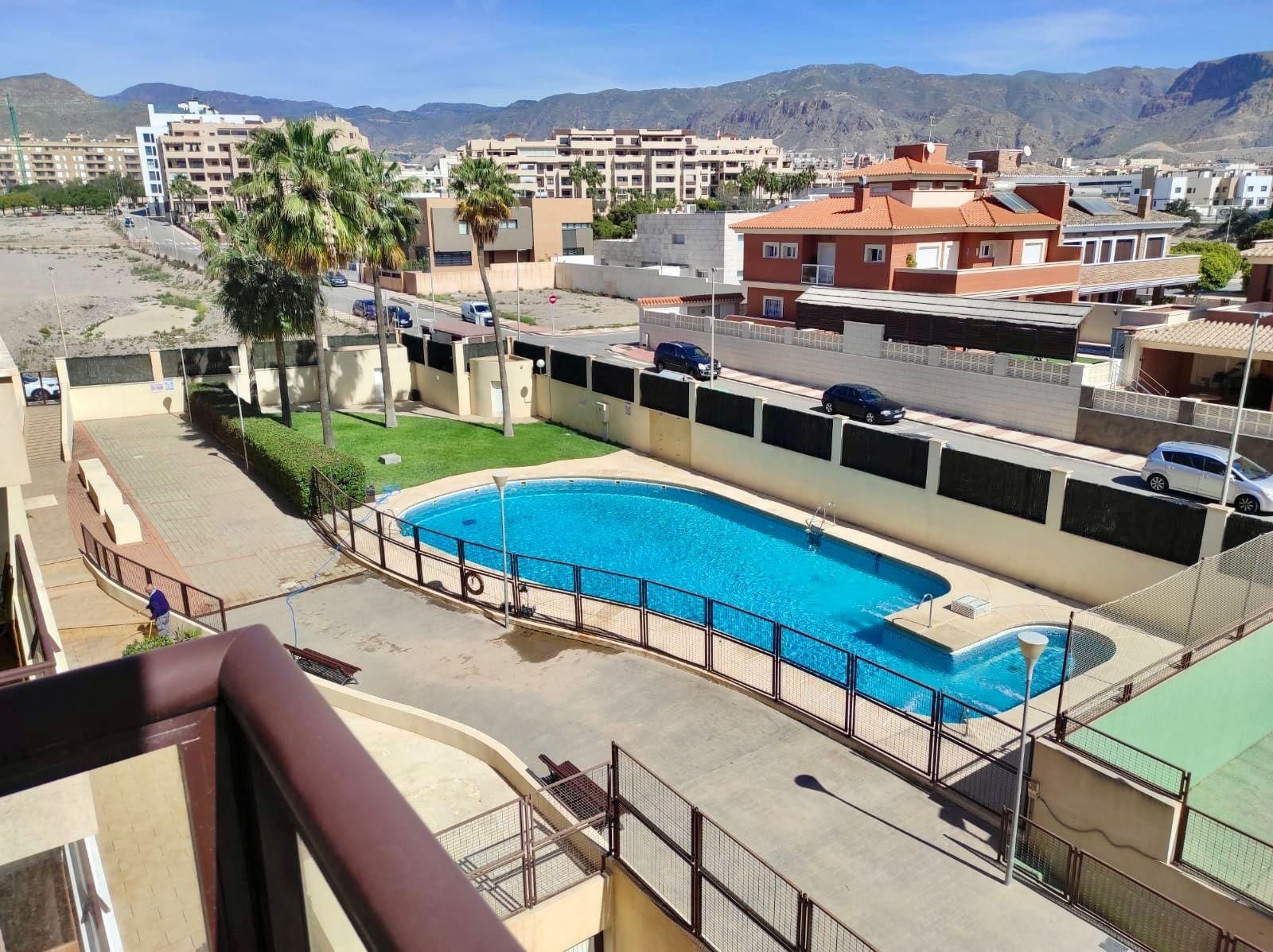Pis de lloguer a Calle NINO BRAVO (AS), Aguadulce Sur