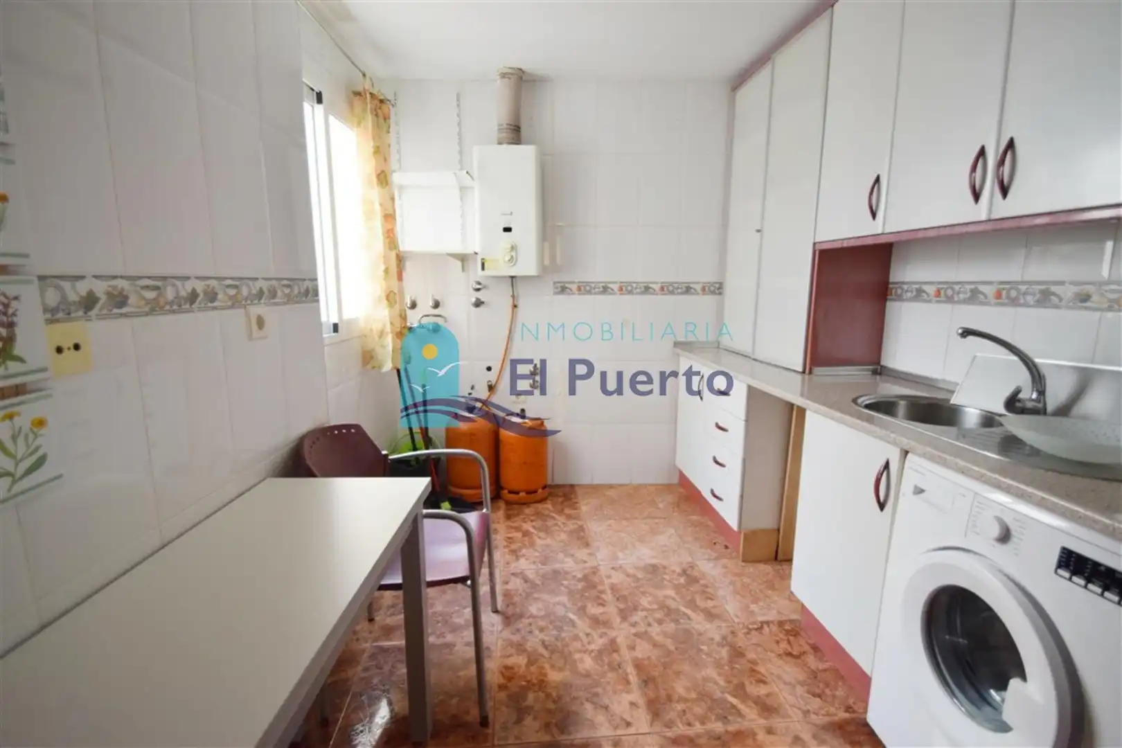 Kitchen of Flat for sale in Puerto de Mazarrón