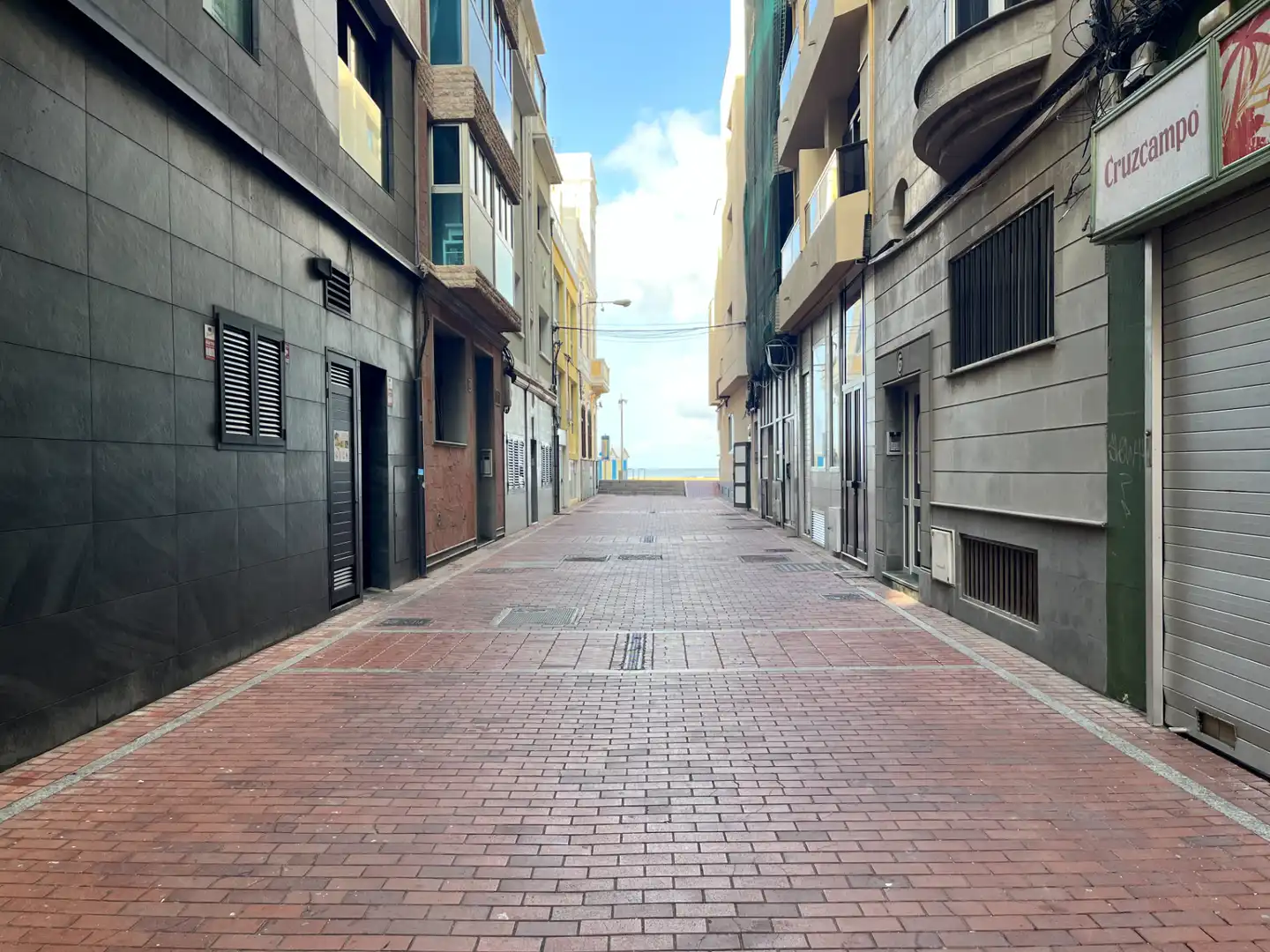 Local comercial en venda a Calle Hierro 4