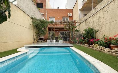 Swimming pool of Single-family semi-detached for sale in Gavà  with Air Conditioner, Terrace and Swimming Pool