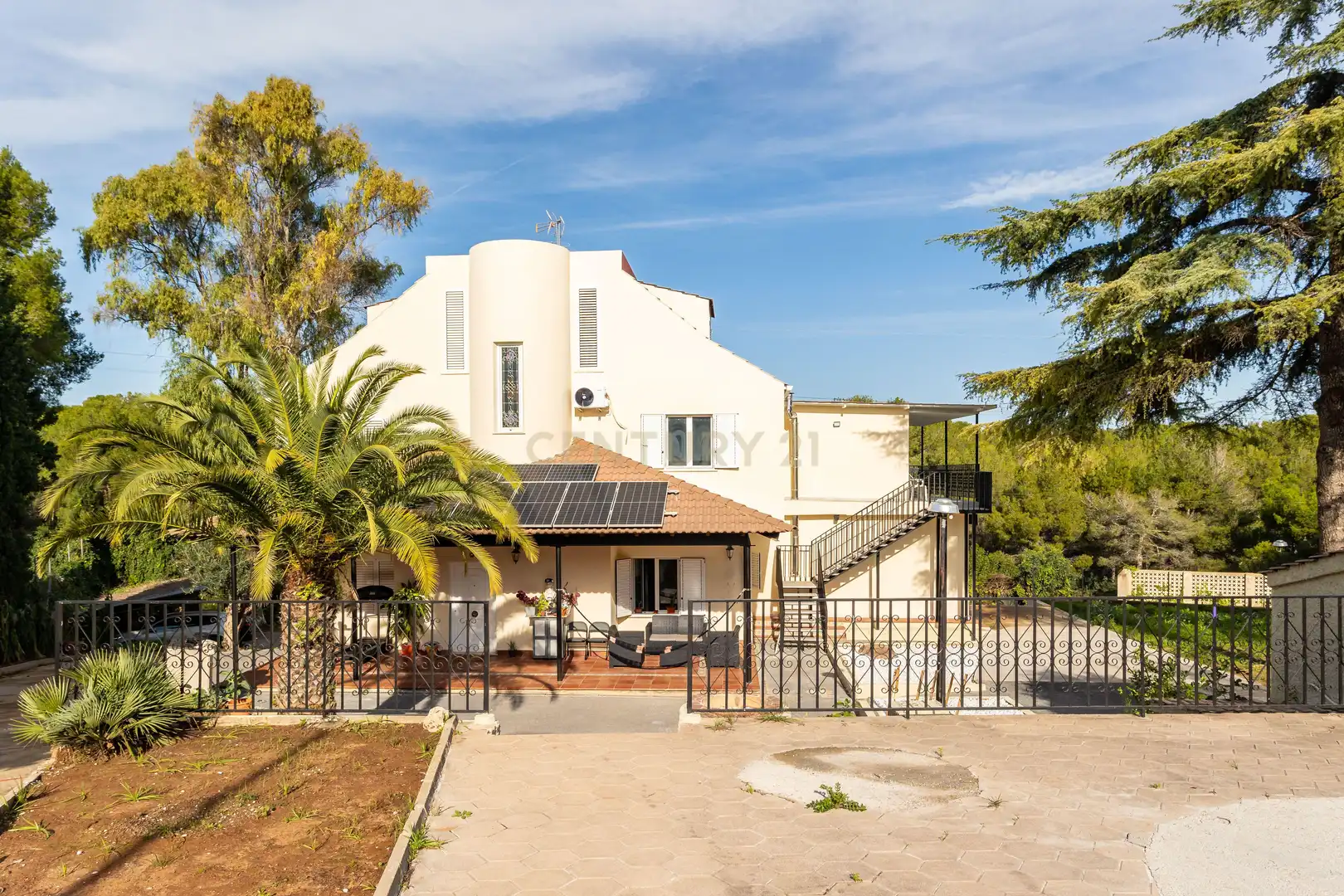 Villa con terrazza in vendita a REINES, imagen 13