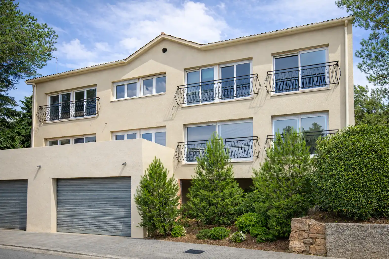 Vista exterior de Finca rústica en venda en Subirats amb Calefacció, Jardí privat i Terrassa