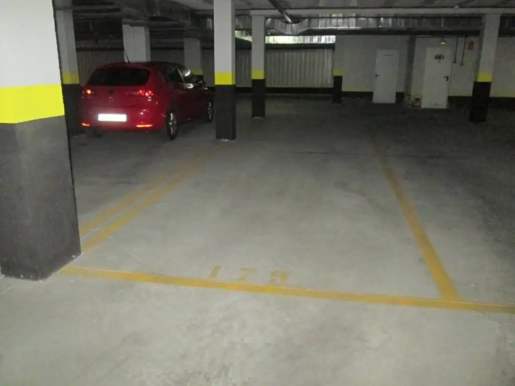 Parking of Garage for sale in Algete  with Alarm