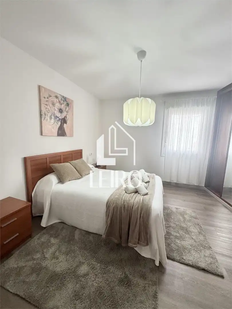 Dormitori de Casa o xalet en venda en Sanxenxo amb Calefacció, Terrassa i Traster