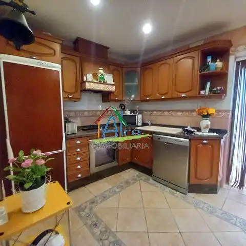 Cocina de Casa o chalet en venta en Almonte con Aire acondicionado, Calefacción y Jardín privado
