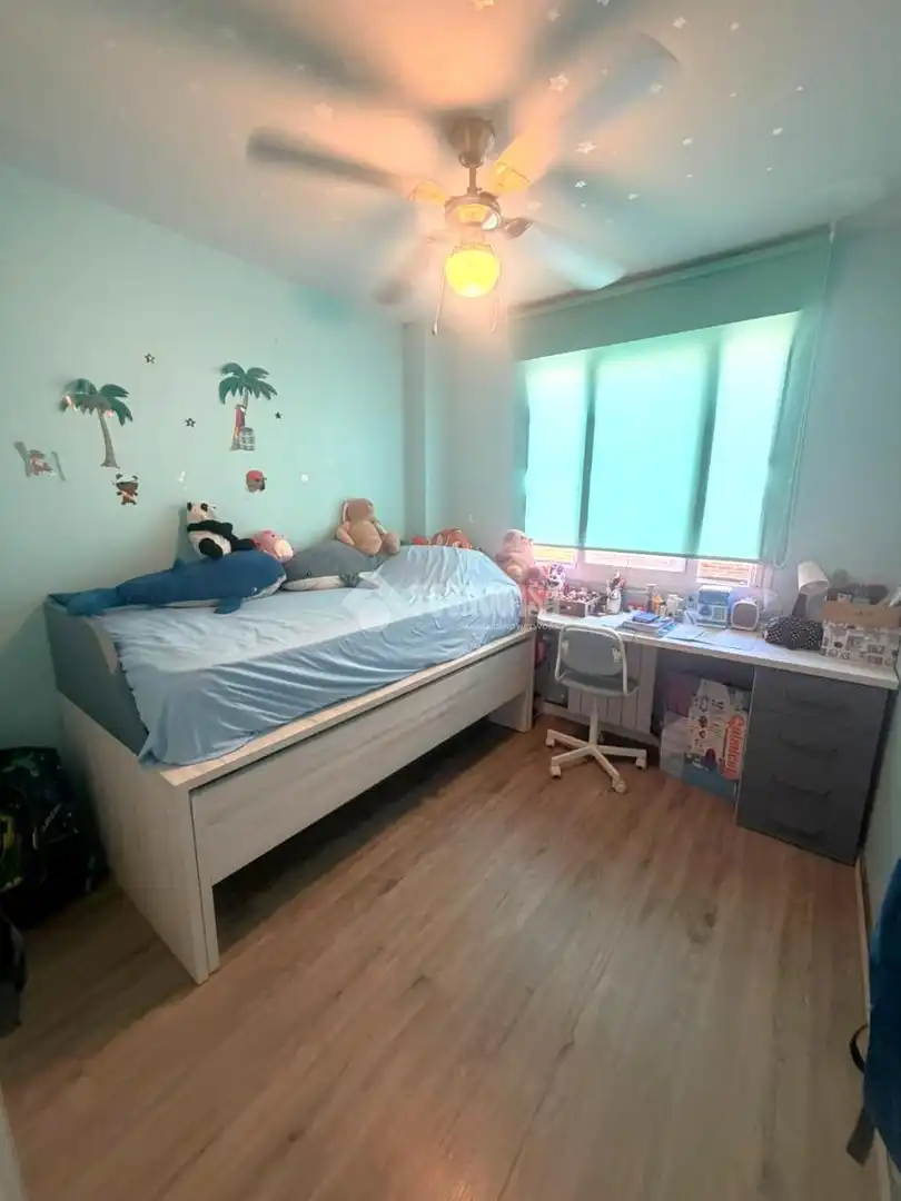 Habitación de Piso en venta en Parla con Aire acondicionado y Calefacción