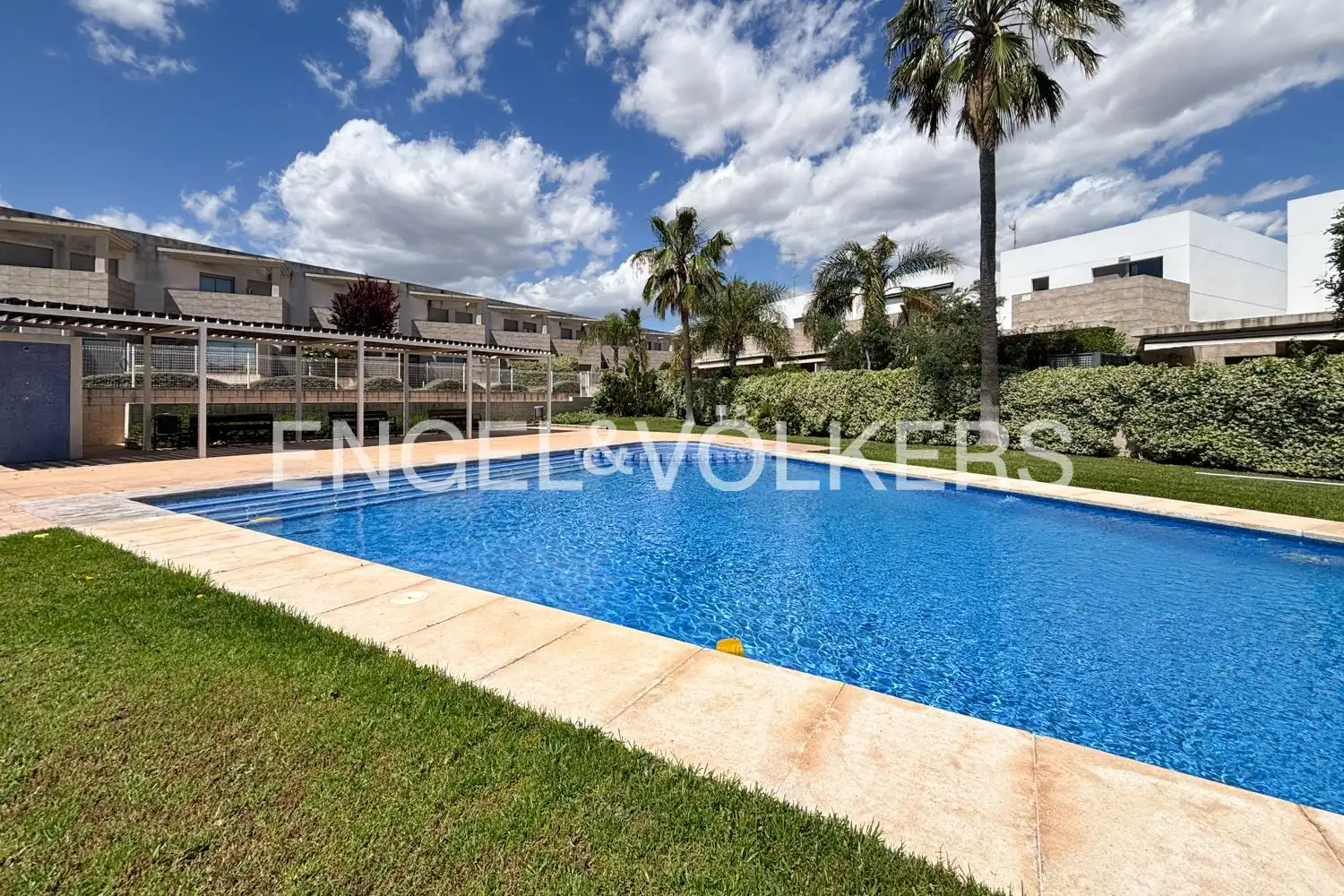 Piscina de Casa o chalet de alquiler en Bétera con Aire acondicionado, Calefacción y Jardín privado