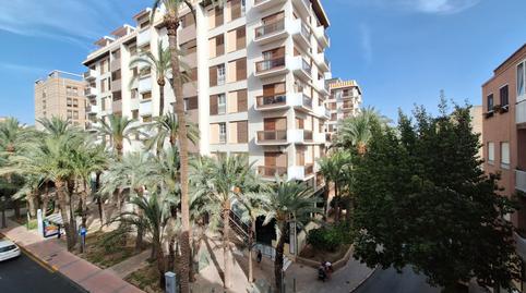 Foto 5 de Pis de lloguer a Centro, Alicante