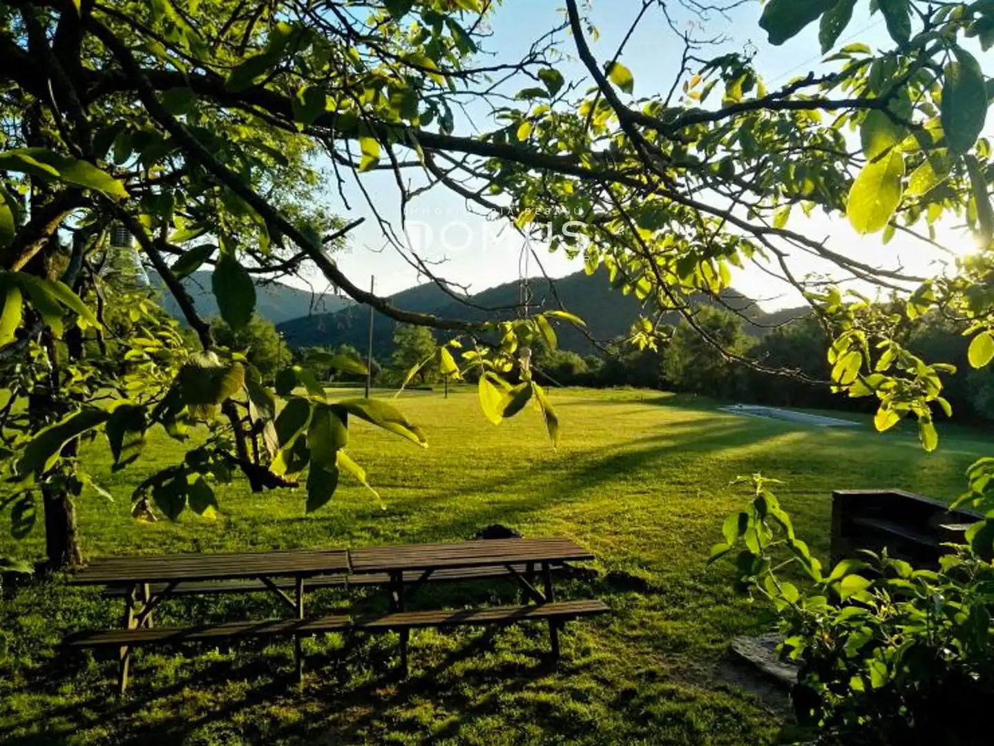 Jardín de Finca rústica en venta en Santa Pau con Calefacción, Parquet y Piscina