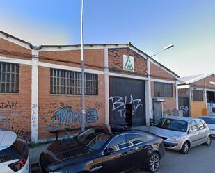 Vista exterior de Nau industrial en venda en Fuenlabrada
