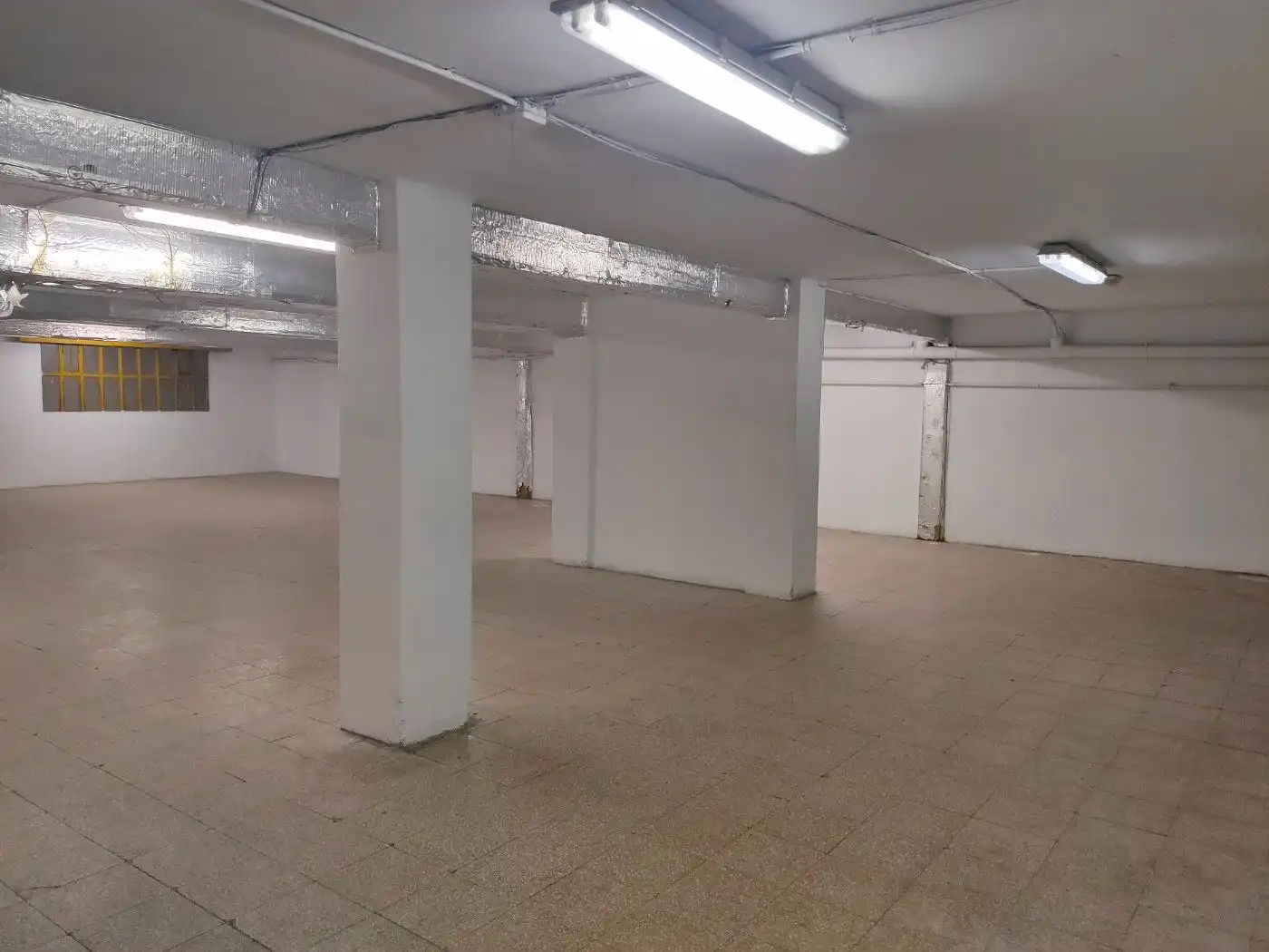 Local comercial en venda a Riu Nord, imagen 13
