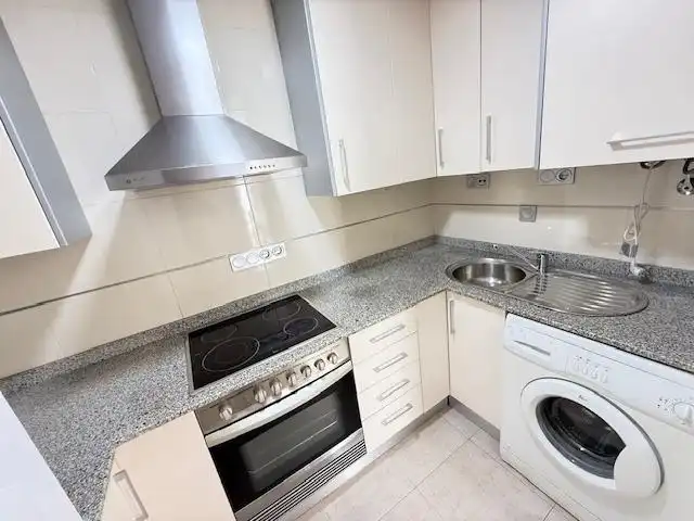 Apartamento de alquiler en Juan de Borbón