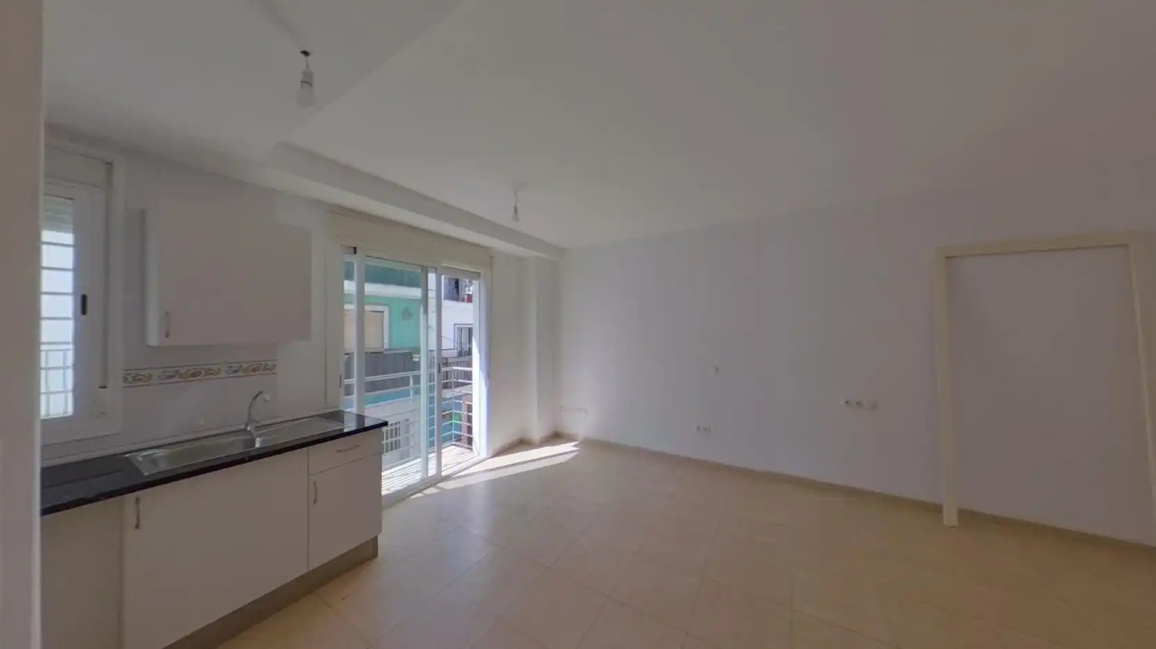Kitchen of Study for sale in Benalmádena  with Balcony
