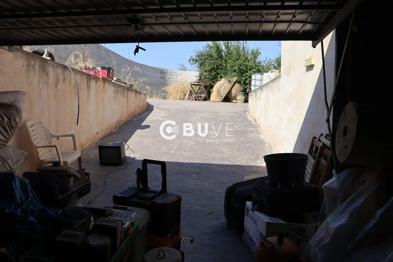 Aparcament de Casa o xalet en venda en Crevillent amb Aire condicionat, Traster i Piscina
