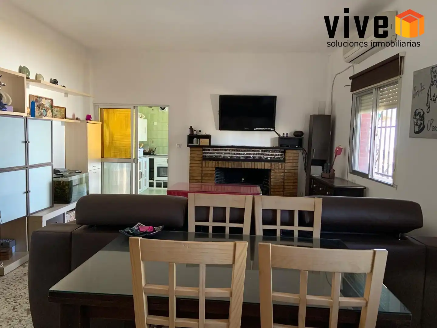 Living room of Detached homes for sale in Mairena del Aljarafe  with Air Conditioner, Heating and Private garden