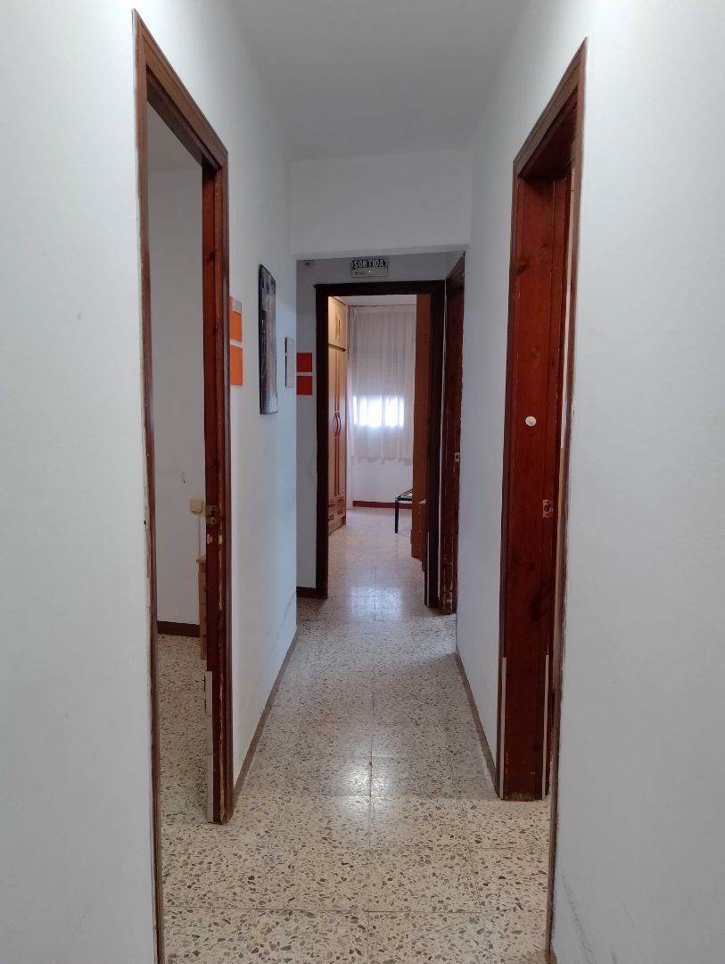 Flat for sale in  Lleida Capital  with Air Conditioner, Heating and Balcony