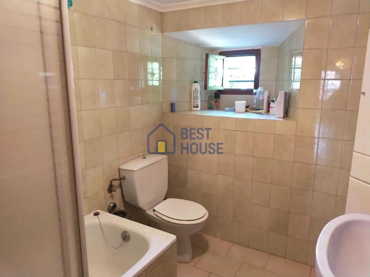Baño de Casa o chalet en venta en Boñar con Jardín privado