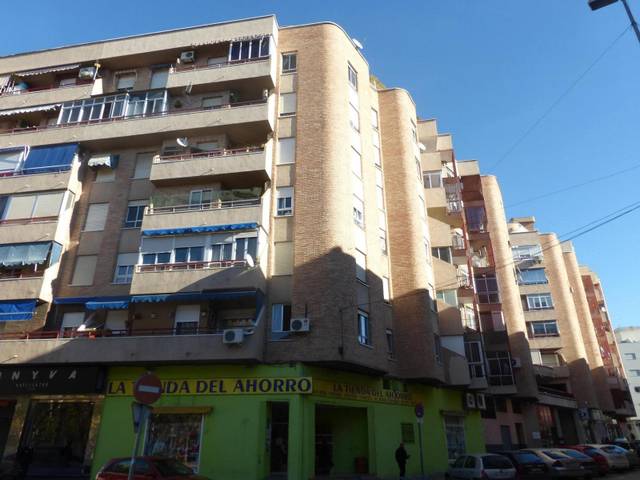 Garaje en Venta en Granada, 2 en Centro