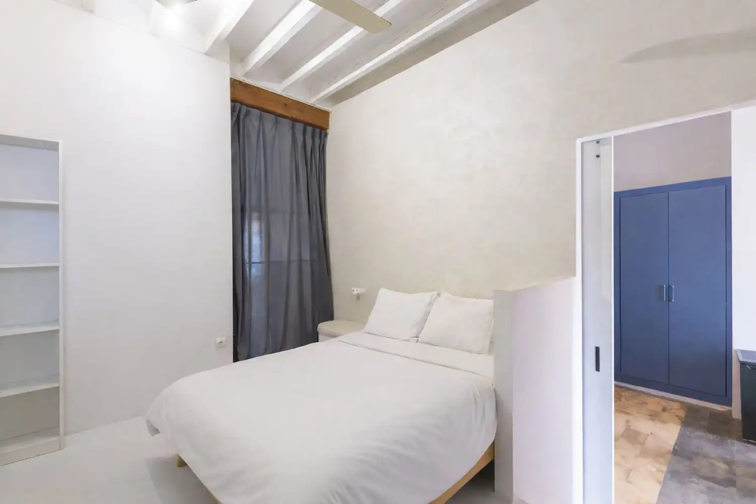 Dormitori de Casa adosada en venda en Alicante / Alacant amb Aire condicionat, Jardí privat i Terrassa