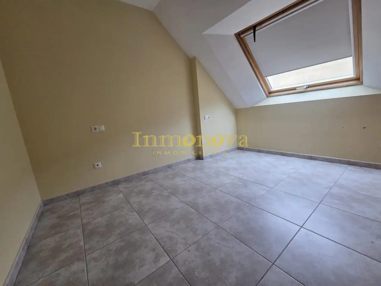 Apartments for sale in CAMINO RIO, 33, Malpica de Bergantiños