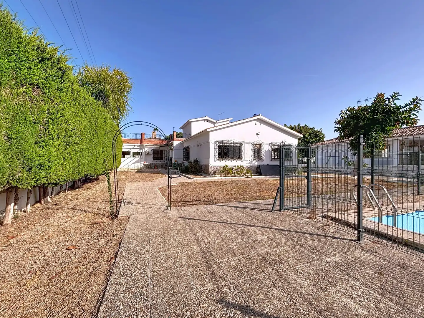 Exterior view of Houses for sale in Málaga  with Air Conditioner, Private garden and Terrace