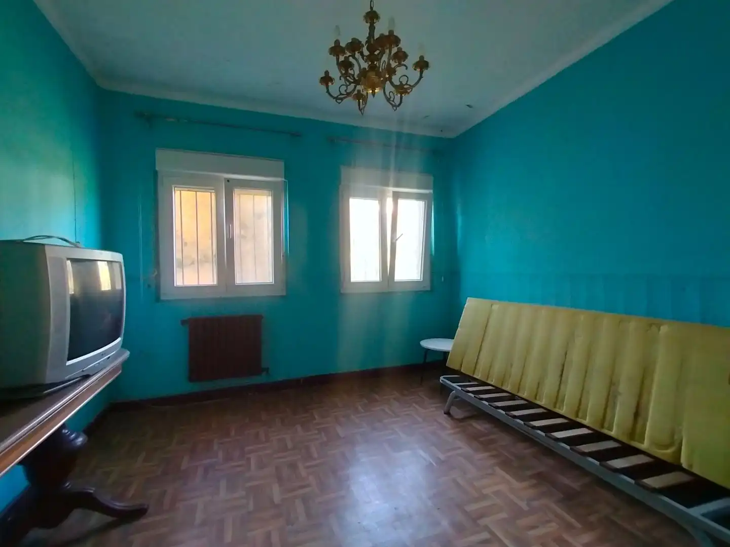 Habitación de Finca rústica en venta en Pravia con Terraza y Trastero