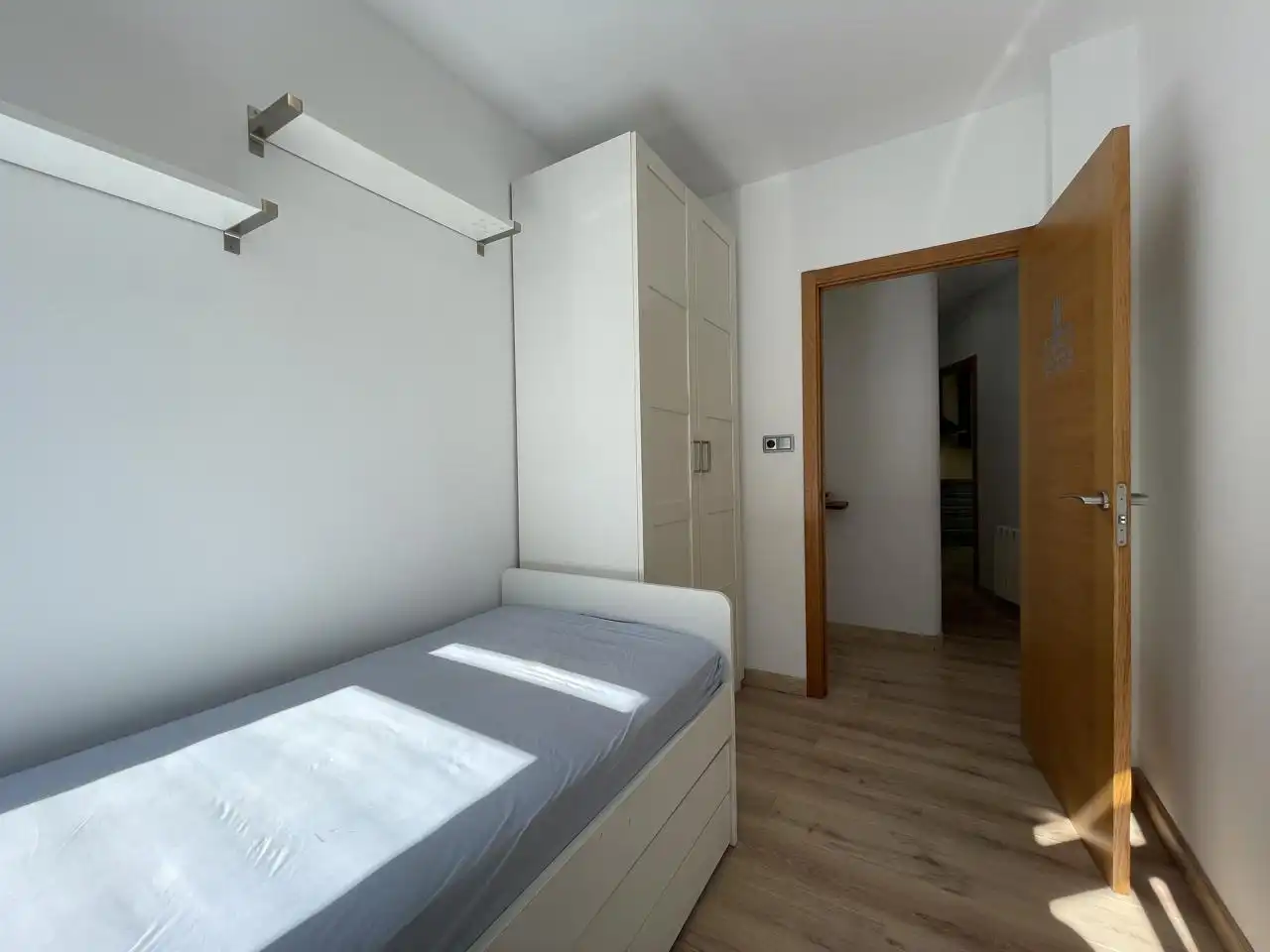 Schlafzimmer von Wohnung zum Verkauf in A Coruña Capital  mit Heizung, Terrasse und Balkon