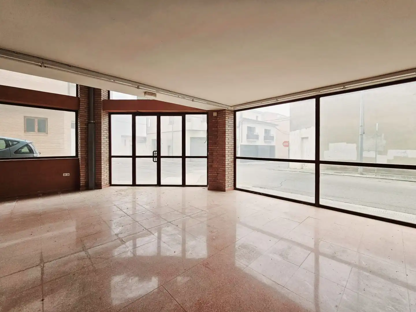 Local comercial en venda a Almacelles, imagen 3