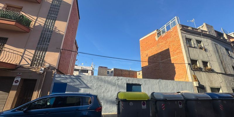 Außenansicht von Residential zum Verkauf in Santa Coloma de Gramenet