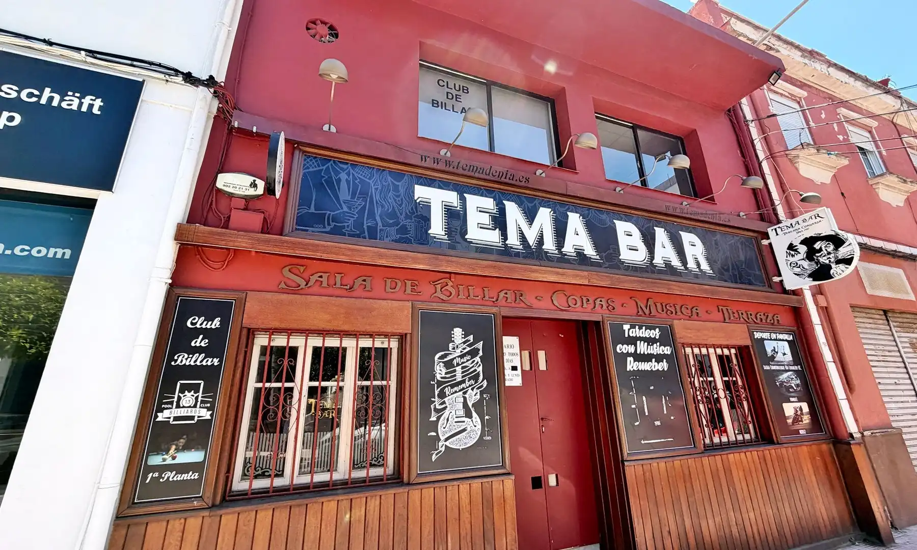 Commercial properties for sale in Dénia  with Air Conditioner