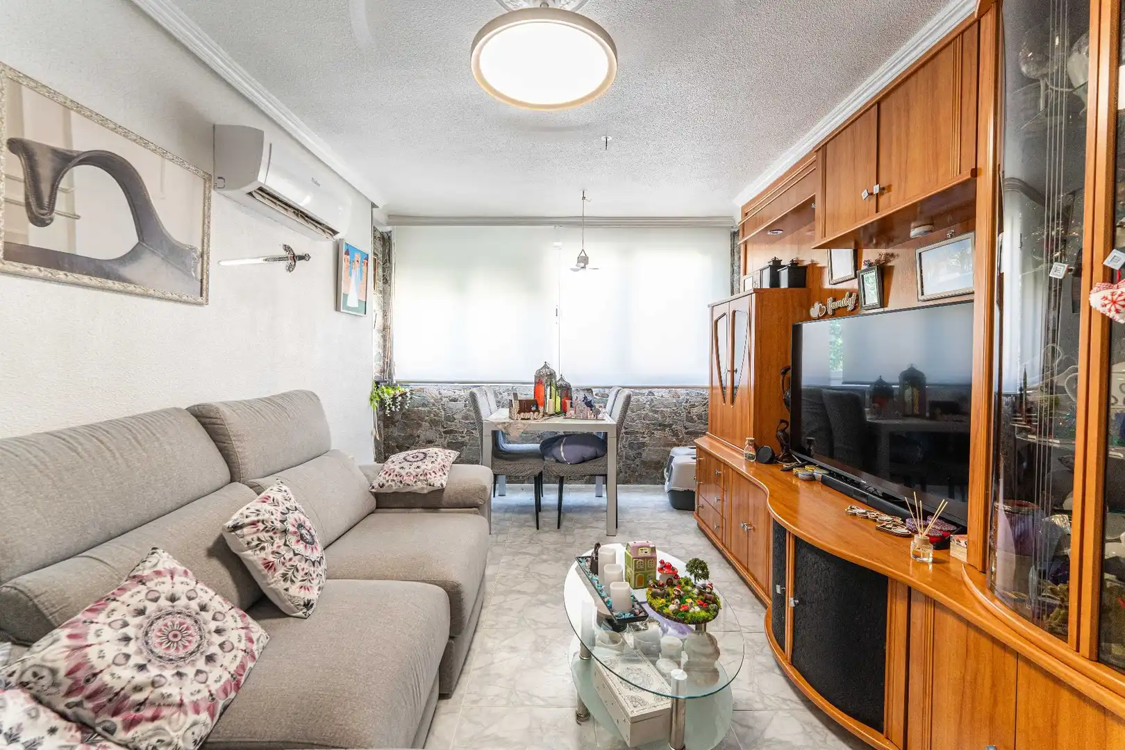 Living room of Flat for sale in Móstoles  with Air Conditioner and Heating