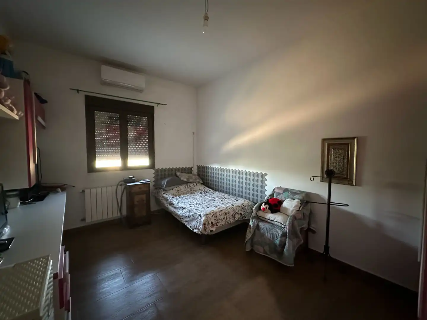 Bedroom of Houses for sale in Mengabril  with Air Conditioner, Heating and Swimming Pool
