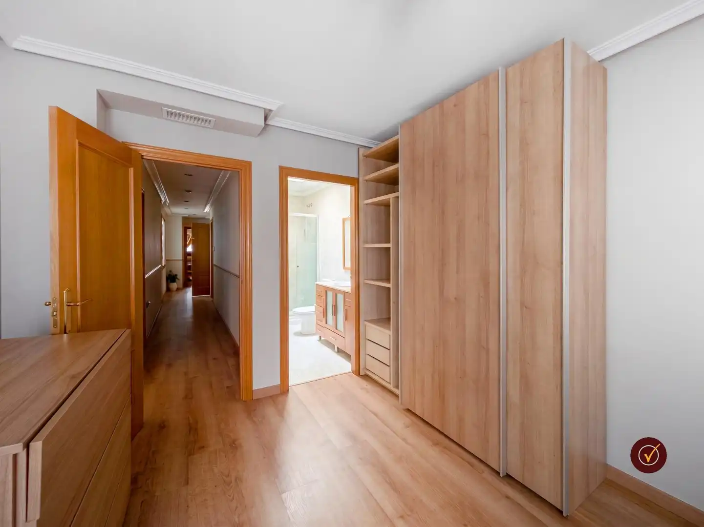 Houses for sale in Monforte del Cid  with Air Conditioner, Terrace and Storage room