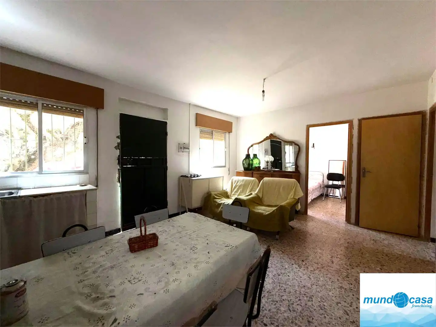 Sala d'estar de Finca rústica en venda en Morata de Jalón amb Piscina comunitària