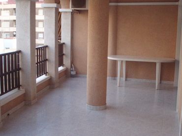 Apartamento con ascensor en venta en Las Viñas