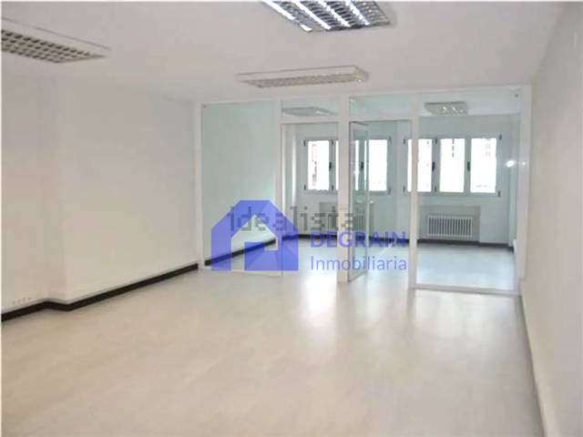 Oficina en Alquiler en MELQUIADES ALVAREZ en Salesas - Foncalada - Campoamor