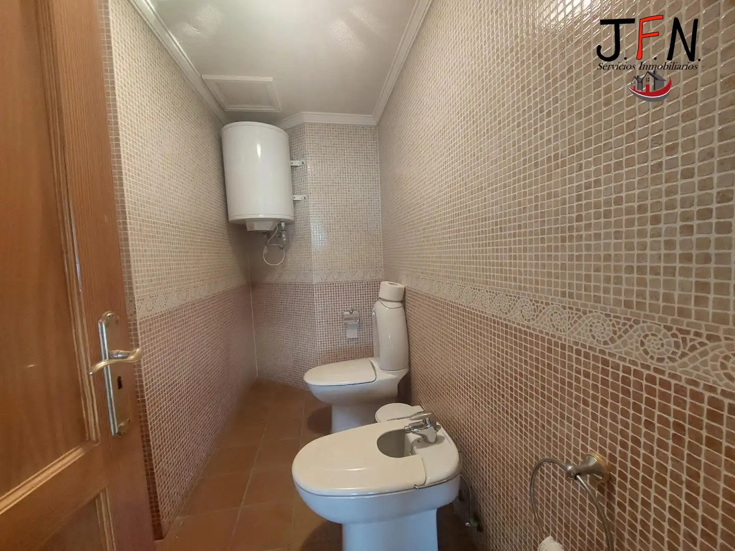 Bathroom of Attic for sale in Fabelo
