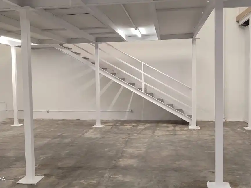 Nave industrial en alquiler en Calle de la Duquesa de Tamames 36, imagen 6