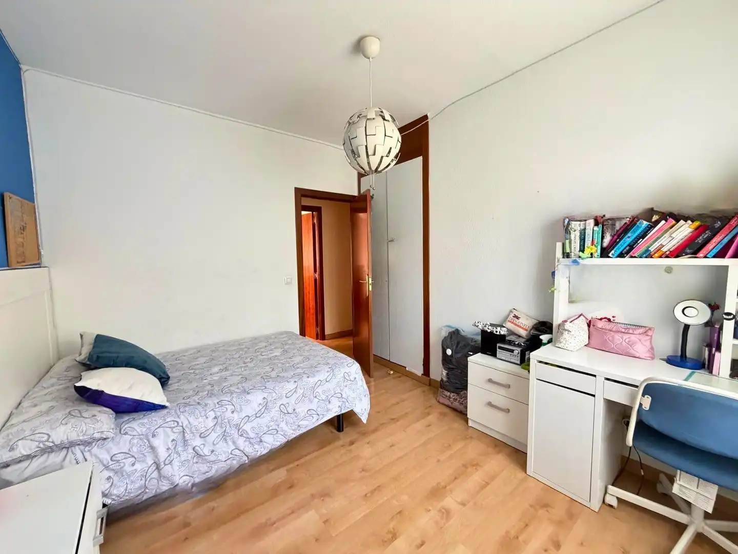 Habitación de Planta baja en venta en Rivas-Vaciamadrid con Calefacción, Terraza y Trastero