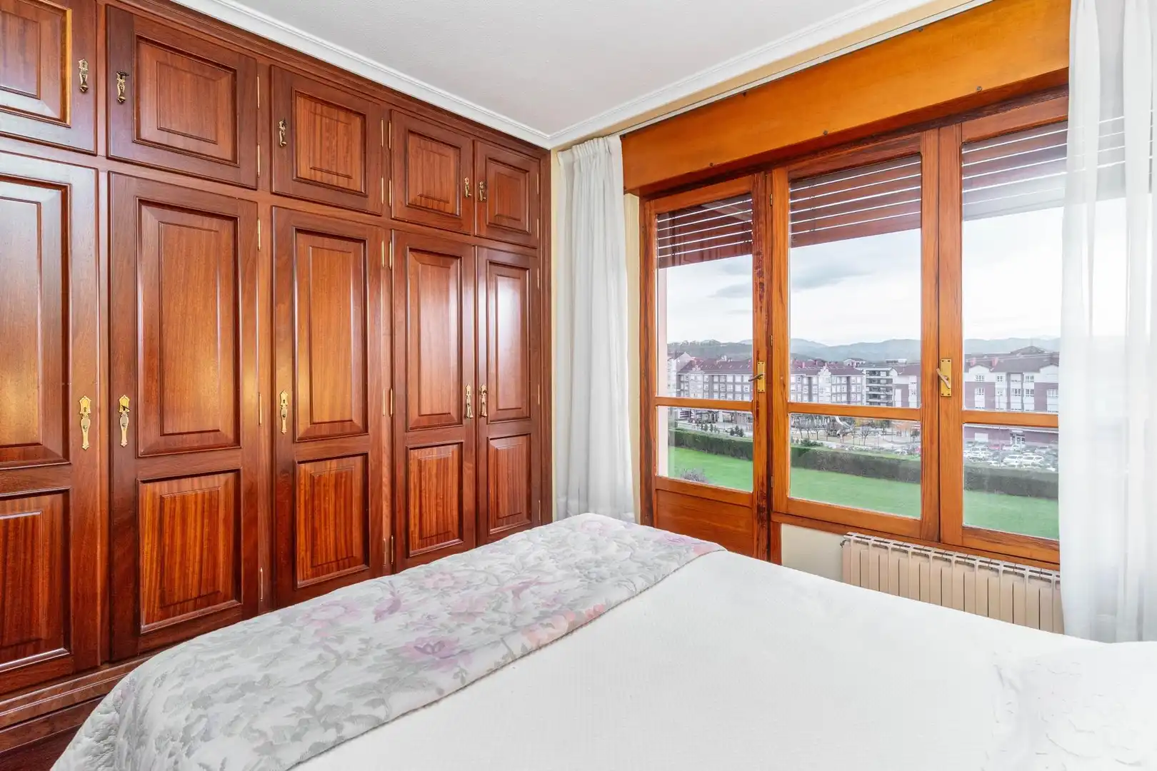 Habitación de Casa o chalet en venta en Siero con Calefacción, Jardín privado y Parquet