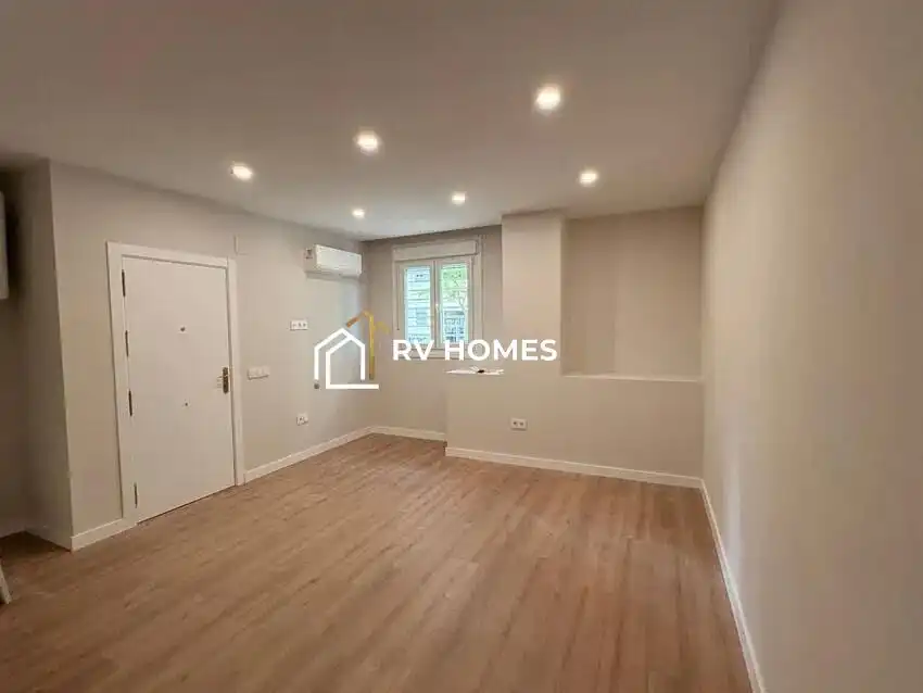 Habitación de Piso de alquiler en Cáceres Capital con Aire acondicionado y Amueblado