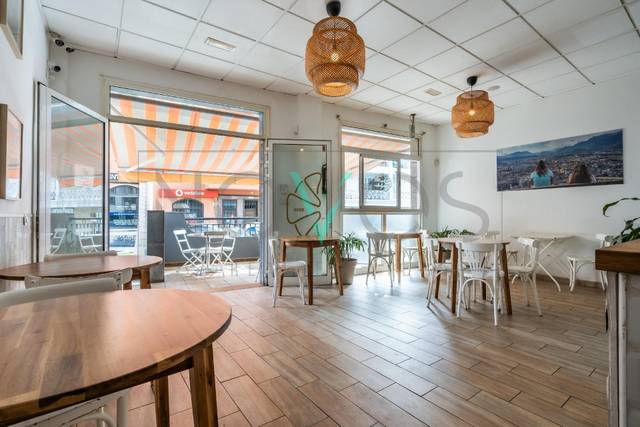 Local comercial en Alquiler en Casco Urbano