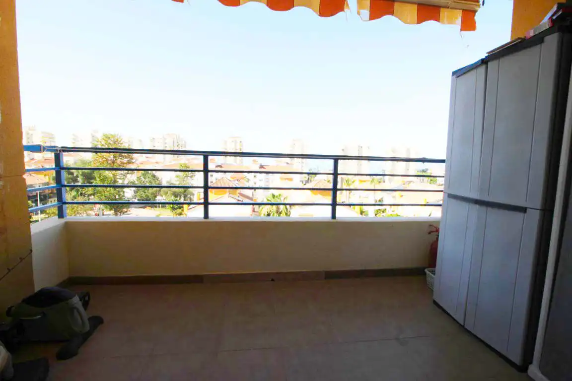 Terraza de Piso en venta en Vélez-Málaga con Terraza y Piscina comunitaria
