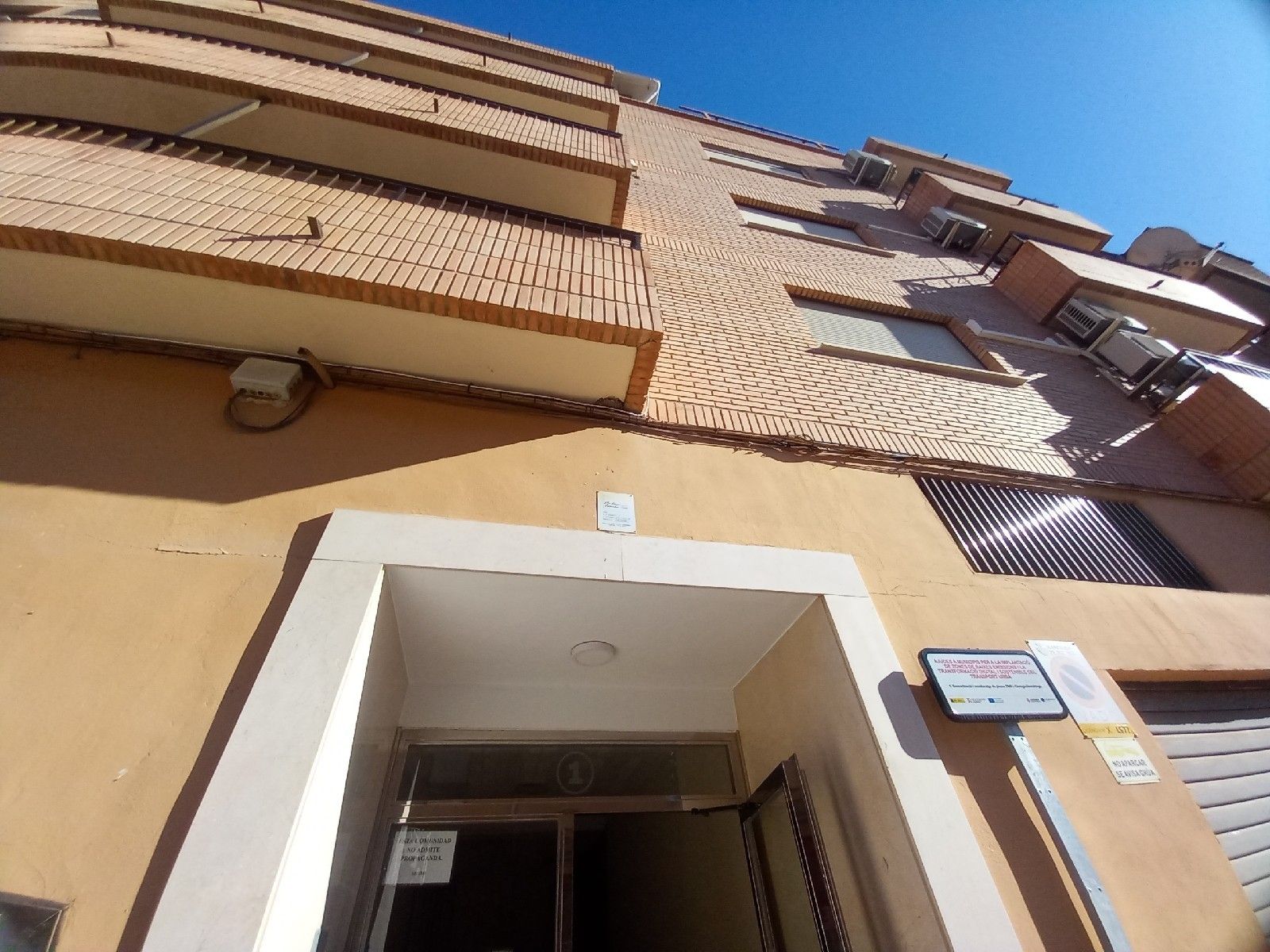 Vista exterior de Pis en venda en  Valencia Capital amb Aire condicionat