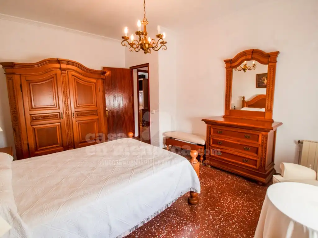 Dormitori de Casa o xalet en venda en Es Castell amb Calefacció i Terrassa
