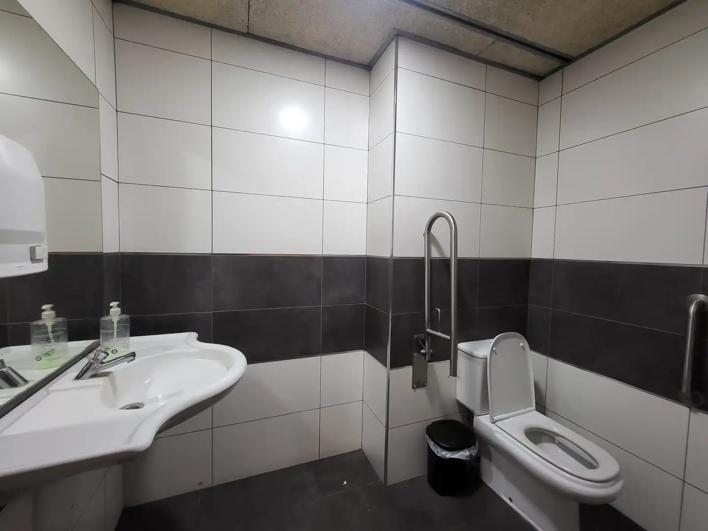Local comercial en venda a Calella, imagen 21